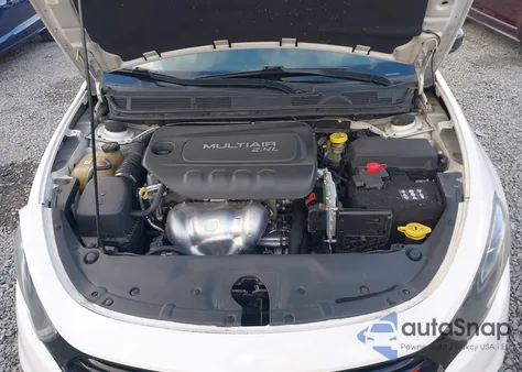 2016 Dodge Dart Sxt из США, поврежденный, VIN 1C3CDFBB5GD653255